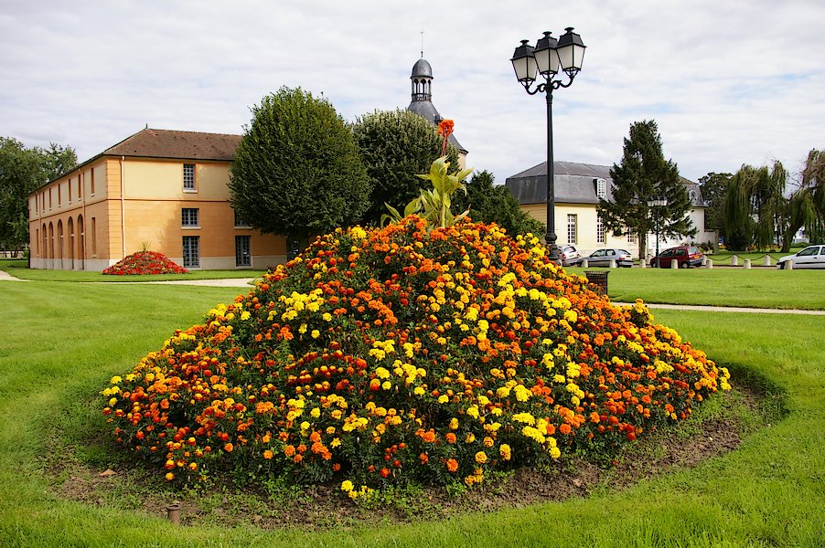 Le Donjon de Ste Genevieve-des-Bois: Le Donjon 027